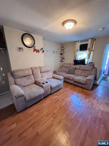 393 Straight Street, Paterson, NJ 07501