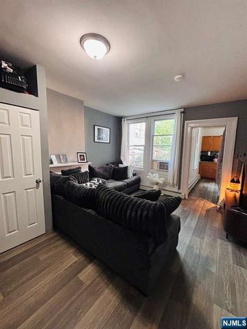 393 Straight Street, Paterson, NJ 07501
