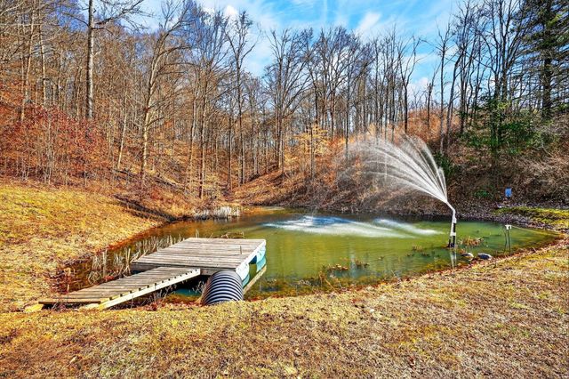 13966 State Route 595, Logan, OH 43138