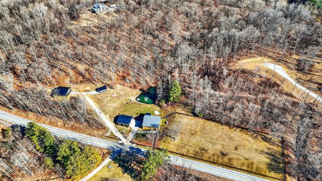 13966 State Route 595, Logan, OH 43138