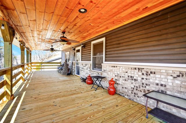 13966 State Route 595, Logan, OH 43138