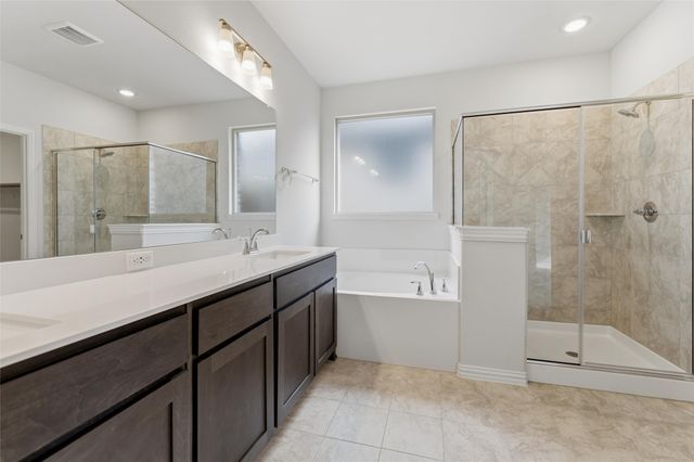 3520 Columbus Street, Gainesville, TX 76240