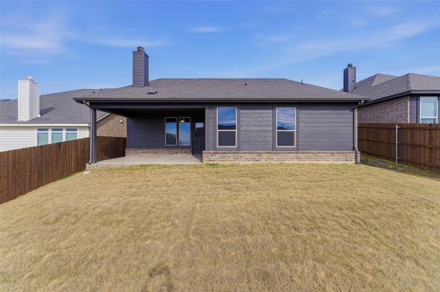 3520 Columbus Street, Gainesville, TX 76240