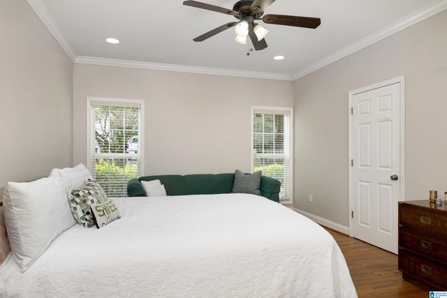 1001 CHESTNUT STREET, Vestavia Hills, AL 35216