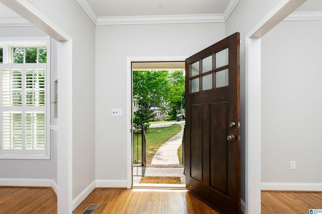 1001 CHESTNUT STREET, Vestavia Hills, AL 35216