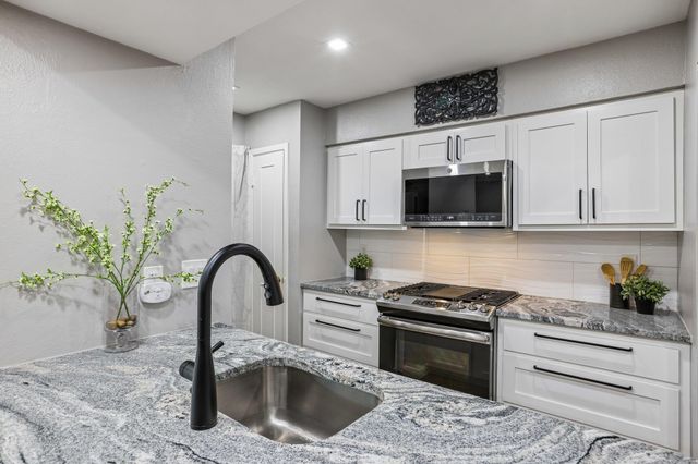 7920 Rockwood LN 249, Austin, TX 78757