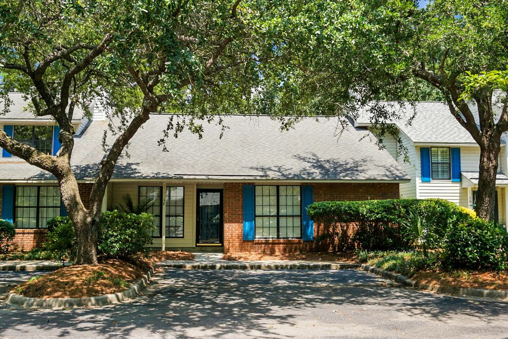 17 Indigo Lane, Goose Creek, SC 29445
