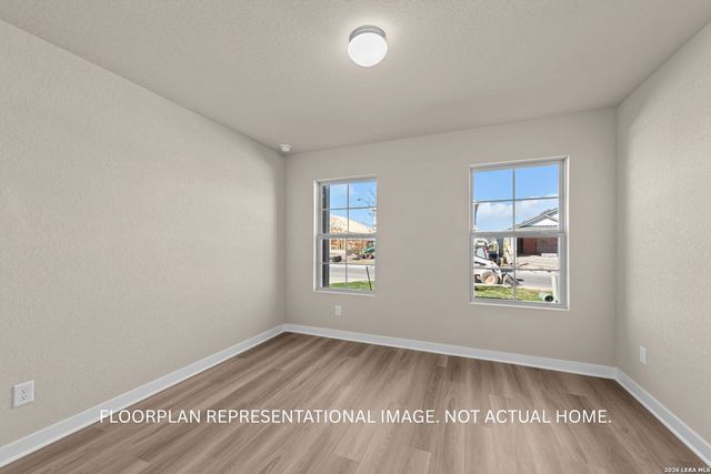 17415 Elder Walnut Drive, Elmendorf, TX 78112