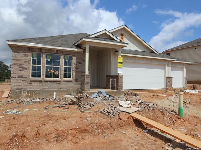 17415 Elder Walnut Drive, Elmendorf, TX 78112