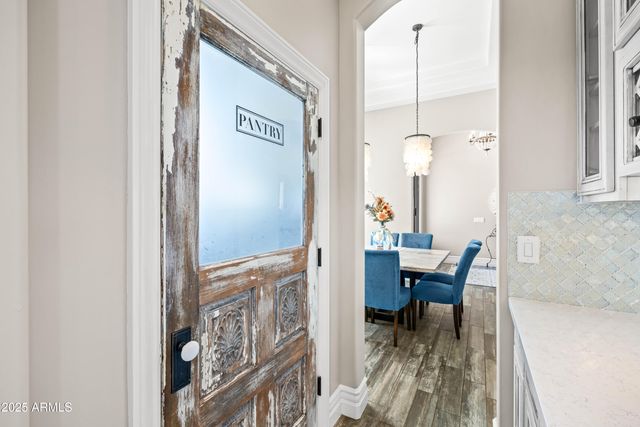 2670 E VALLEJO Court, Gilbert, AZ 85298