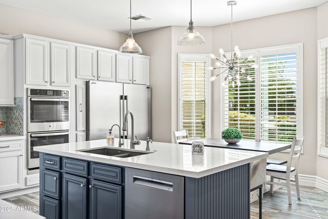 2670 E VALLEJO Court, Gilbert, AZ 85298