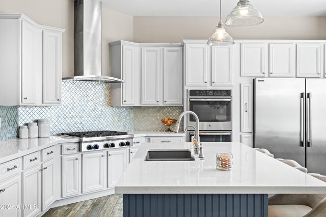 2670 E VALLEJO Court, Gilbert, AZ 85298