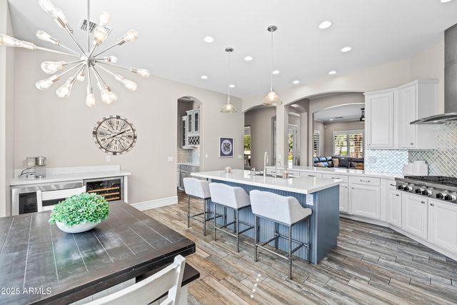 2670 E VALLEJO Court, Gilbert, AZ 85298