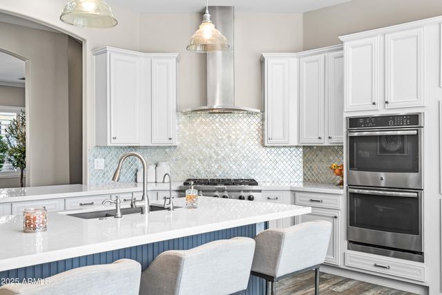 2670 E VALLEJO Court, Gilbert, AZ 85298