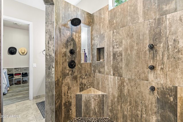 2670 E VALLEJO Court, Gilbert, AZ 85298