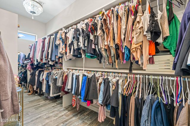 2670 E VALLEJO Court, Gilbert, AZ 85298