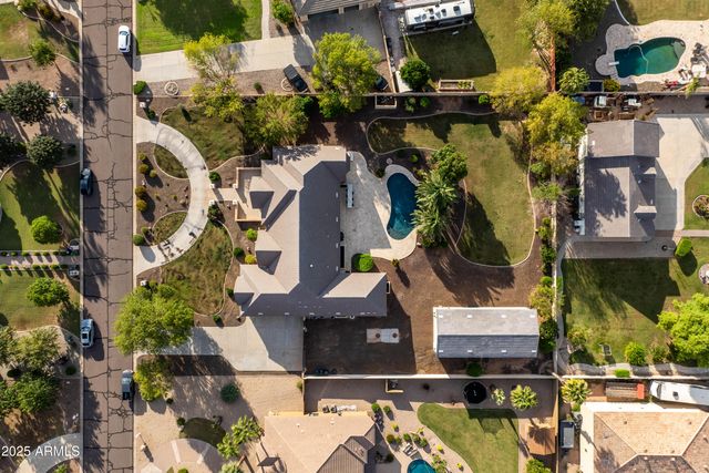 2670 E VALLEJO Court, Gilbert, AZ 85298