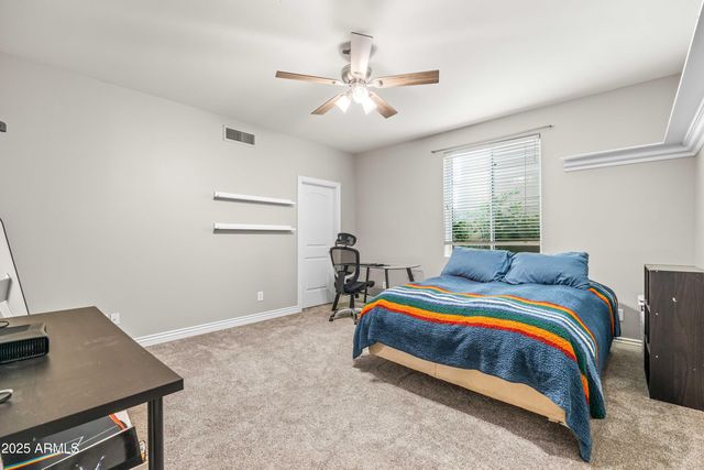 2670 E VALLEJO Court, Gilbert, AZ 85298