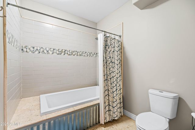 2670 E VALLEJO Court, Gilbert, AZ 85298