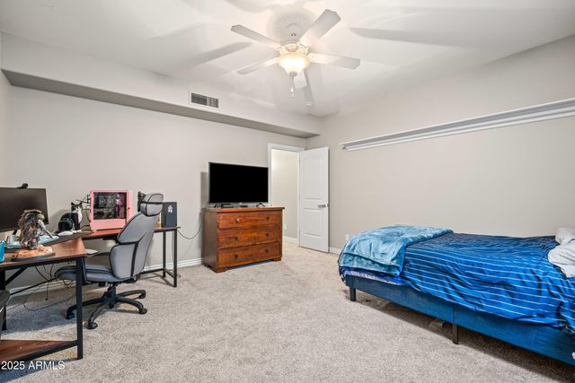 2670 E VALLEJO Court, Gilbert, AZ 85298