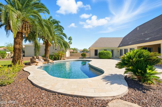 2670 E VALLEJO Court, Gilbert, AZ 85298