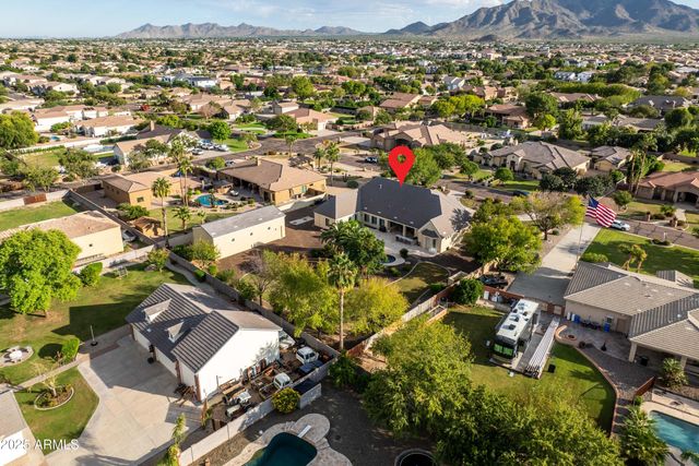 2670 E VALLEJO Court, Gilbert, AZ 85298