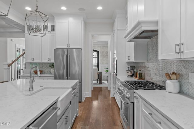2400 Chianti Court, Apex, NC 27502
