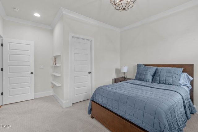 2400 Chianti Court, Apex, NC 27502