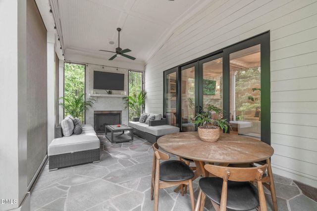 2400 Chianti Court, Apex, NC 27502