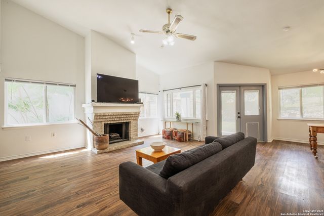 16531 Hunting Glen, San Antonio, TX 78247