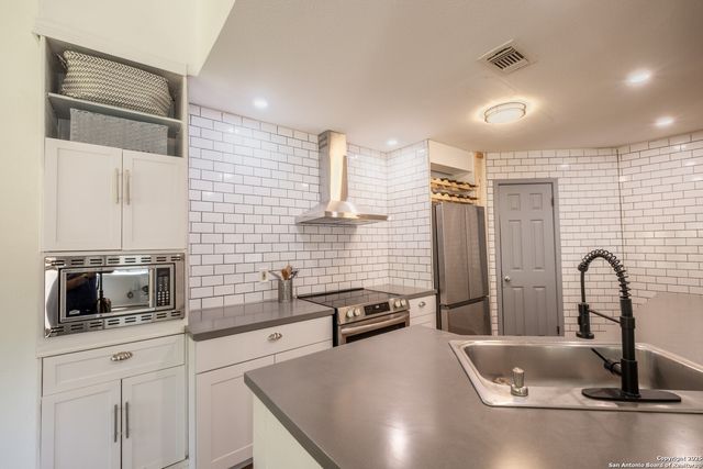 16531 Hunting Glen, San Antonio, TX 78247