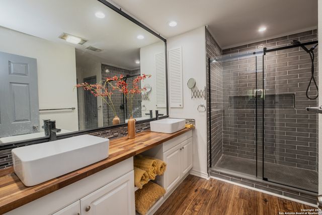 16531 Hunting Glen, San Antonio, TX 78247