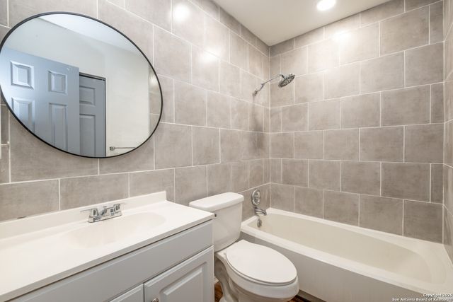 16531 Hunting Glen, San Antonio, TX 78247