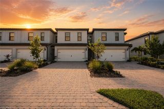 4295 Sonoma Oaks CIR, Naples, FL 34119
