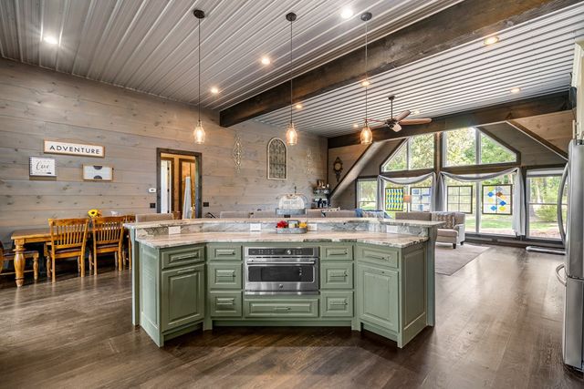 94 Rome Point, Blue Ridge, GA 30513