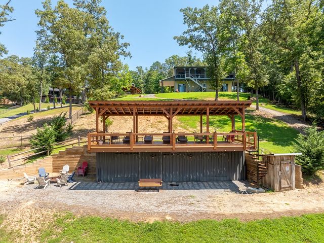 94 Rome Point, Blue Ridge, GA 30513