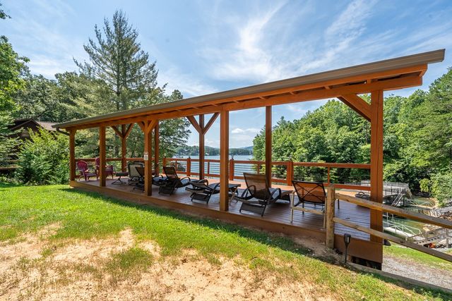94 Rome Point, Blue Ridge, GA 30513
