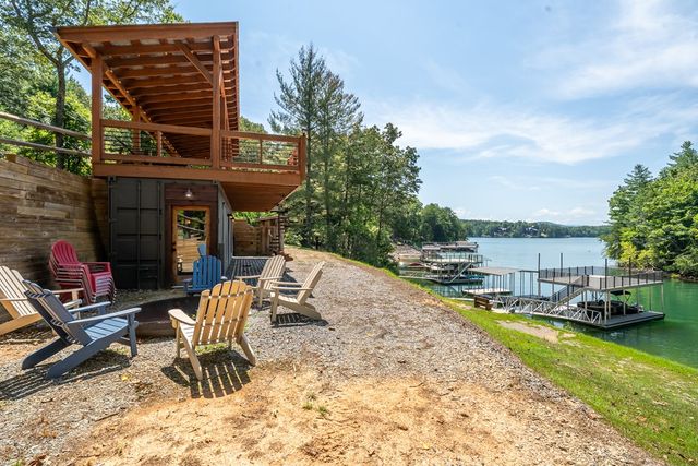 94 Rome Point, Blue Ridge, GA 30513