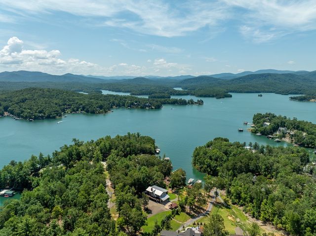 94 Rome Point, Blue Ridge, GA 30513