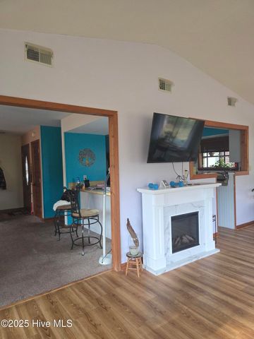 12 Carolina Shores Parkway SW, Calabash, NC 28467