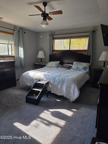 12 Carolina Shores Parkway SW, Calabash, NC 28467