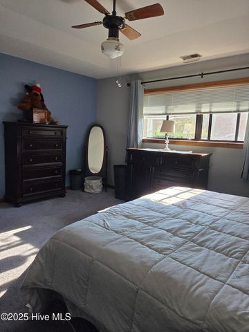 12 Carolina Shores Parkway SW, Calabash, NC 28467