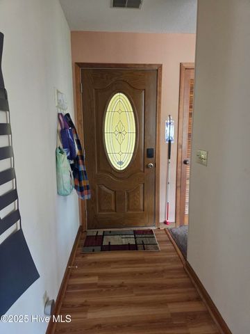 12 Carolina Shores Parkway SW, Calabash, NC 28467