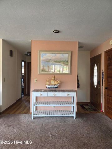 12 Carolina Shores Parkway SW, Calabash, NC 28467