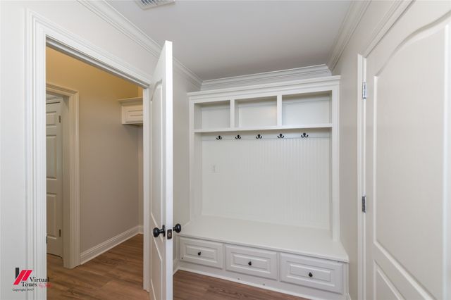 9905 Loveland Court, Shreveport, LA 71106