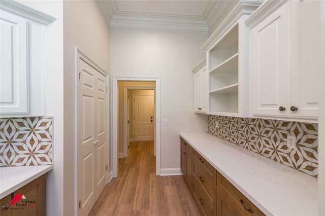 9905 Loveland Court, Shreveport, LA 71106