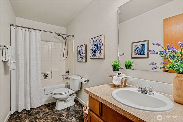 11621 60th Avenue SE, Snohomish, WA 98296