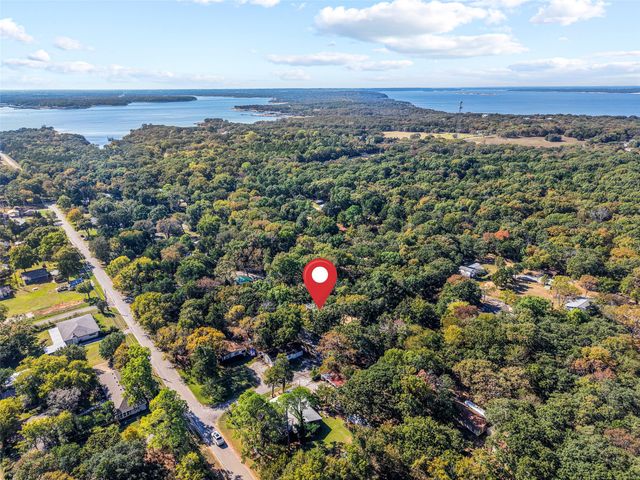 80 Louisiana Avenue, Pottsboro, TX 75076