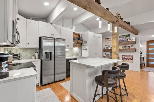 80 Louisiana Avenue, Pottsboro, TX 75076