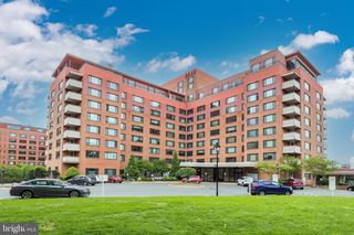 1011 ARLINGTON BLVD #711, Arlington, VA 22209